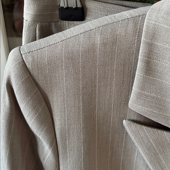Le Suit sz 4P Gray Pinstripe Suit Set nwt - Picture 7 of 13